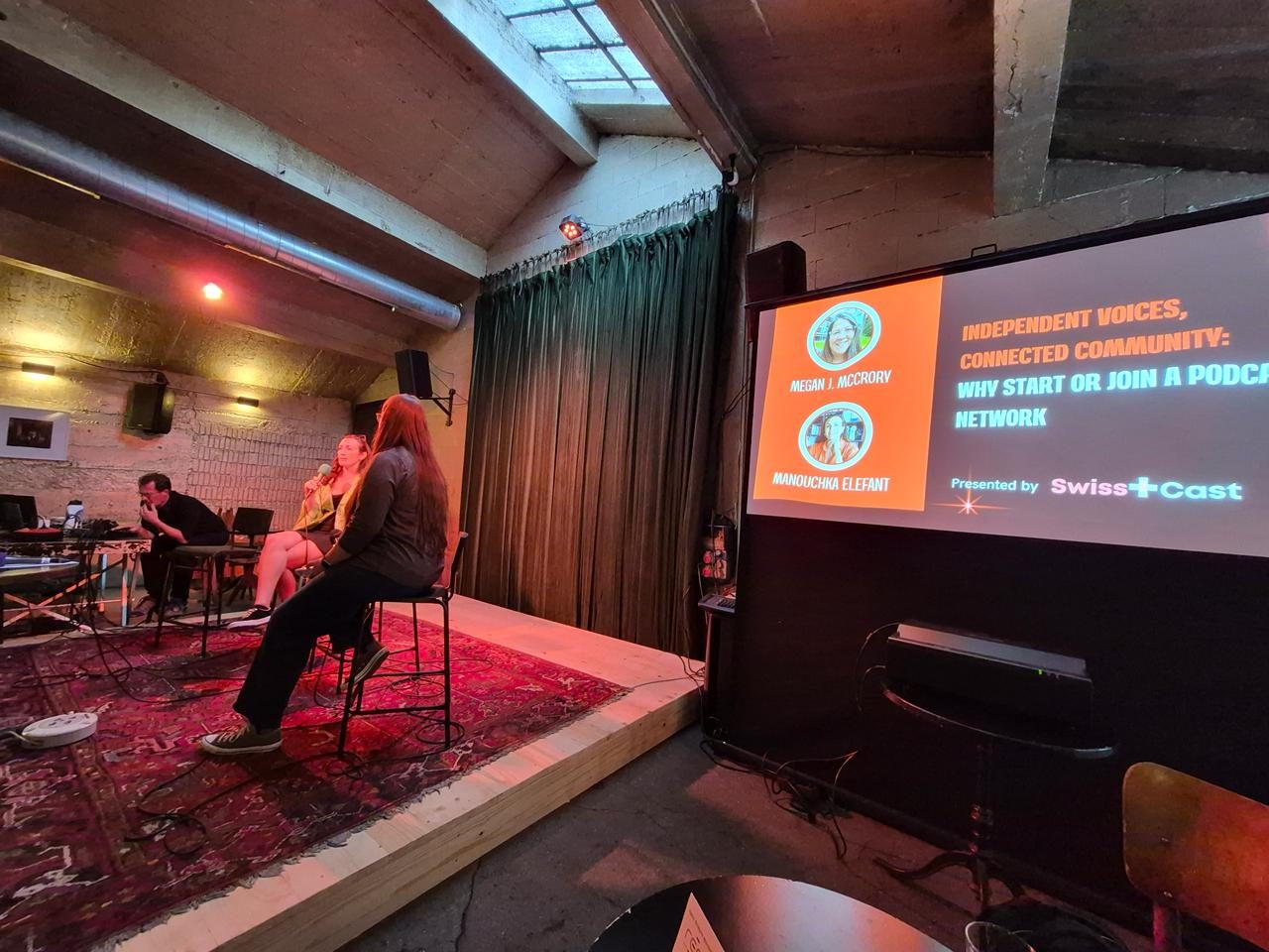 Le panel en anglais Independent Voices, Connected Community du Meilleur du Podcast 2026.
